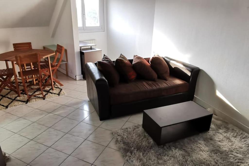F2 35-44M2 9 Mins Voiture Chateau 4Pers 1Ch+Sejour Le Chesnay  Exterior foto